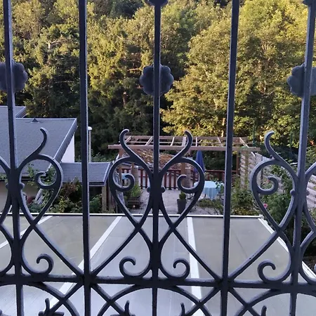 B&B La Des Fleurs